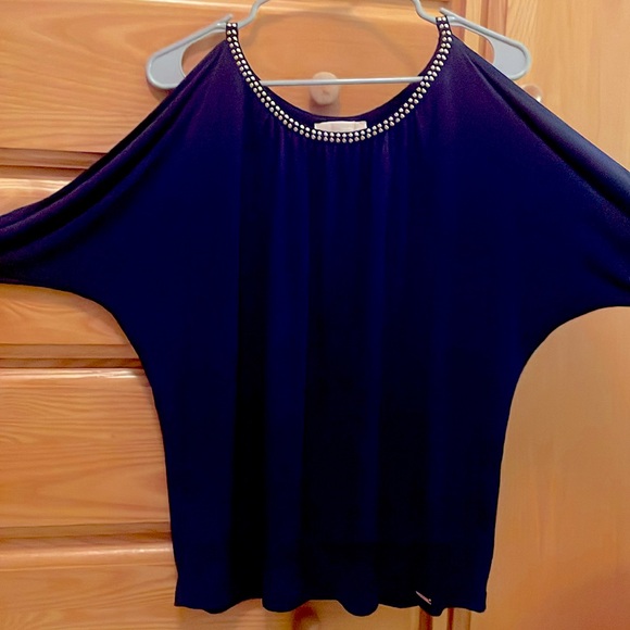 Open Shoulder Cut Out 3/4 Sleeve Navy Blue Blouse Top with Gold Beaded Neckline - Picture 1 of 5